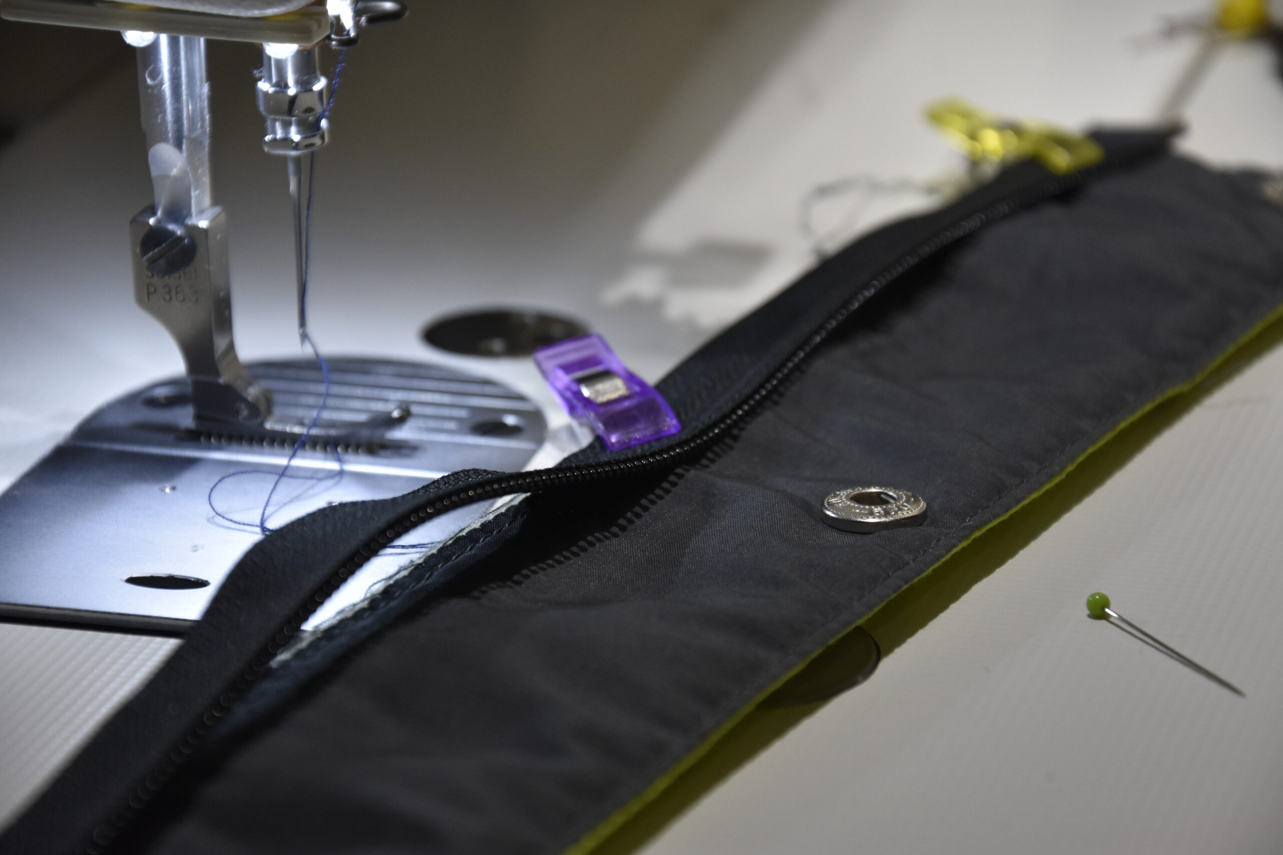 Réparer une veste réparer une veste Gore-Tex® et sa fermeture éclaire cassée