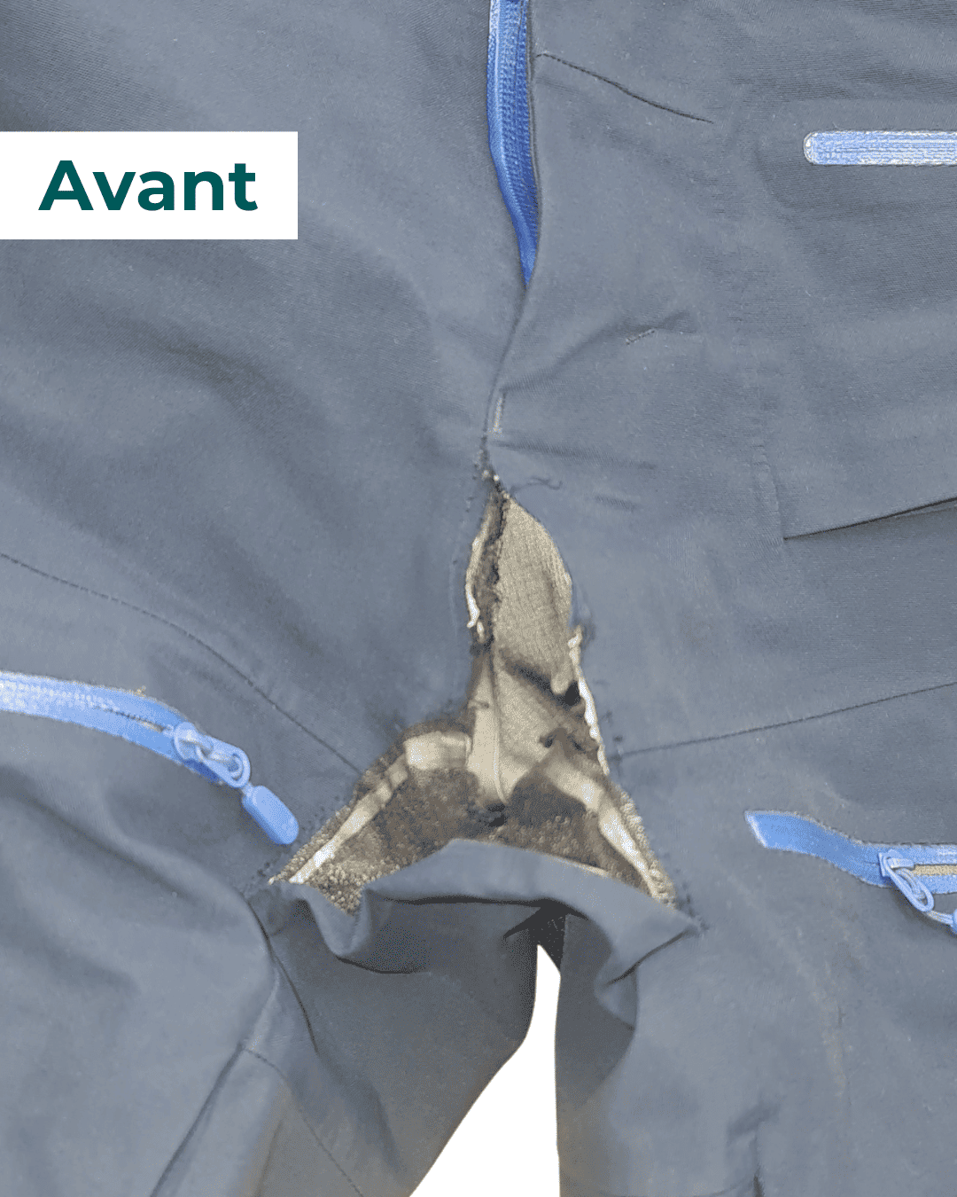Pantalon technique décousu à l'entrejambe avant réparation et imperméabilisation.